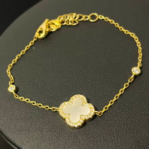 Clover Bracelet